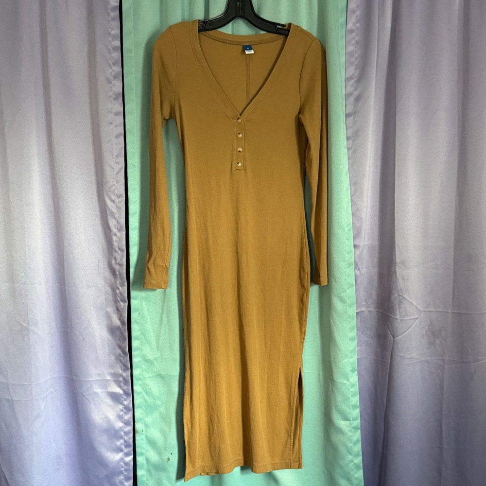 Old Navy tan Long Sleeve Dress